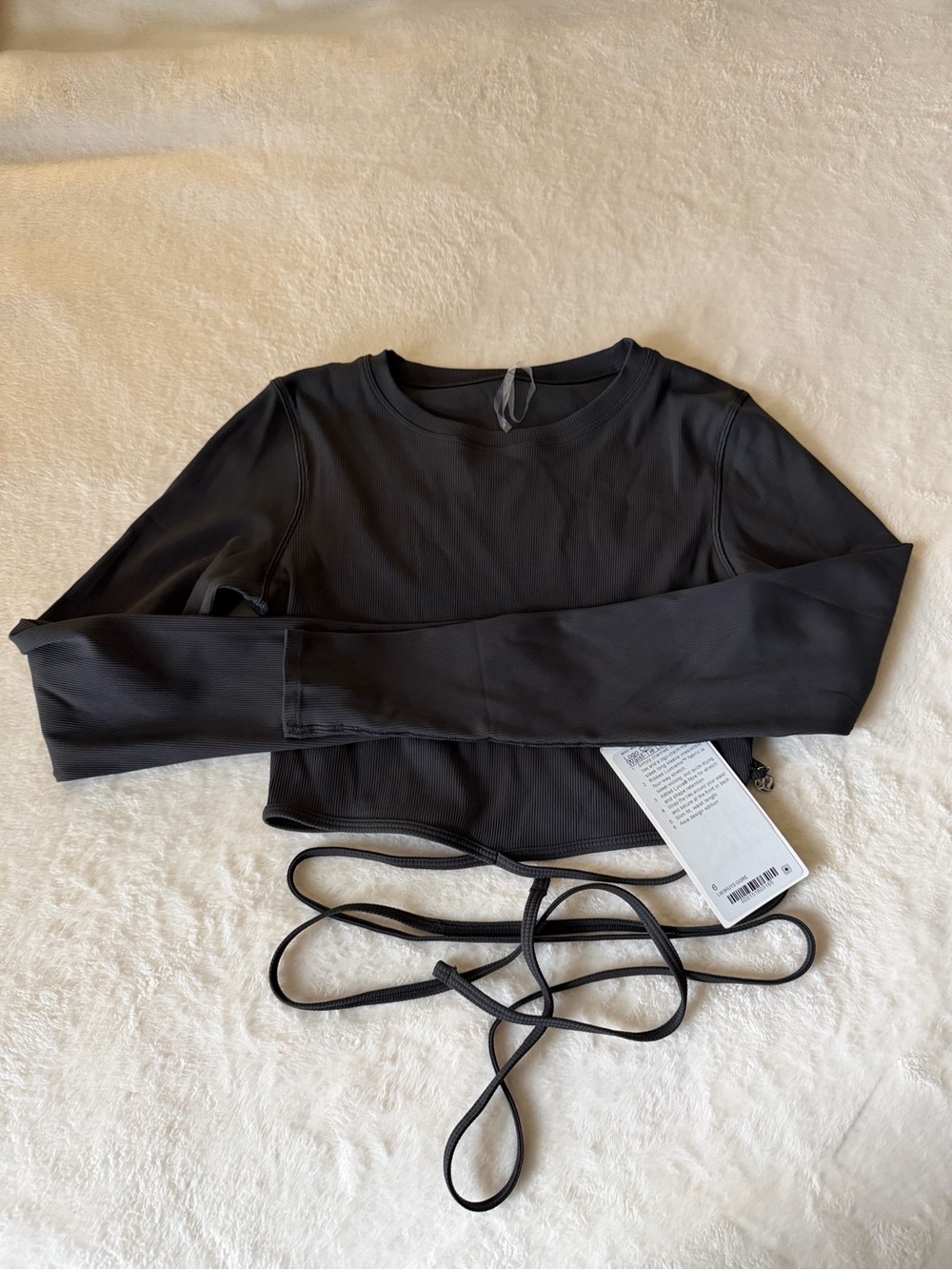 lululemon Logo Charm Ribbed Waist-Tie shirt